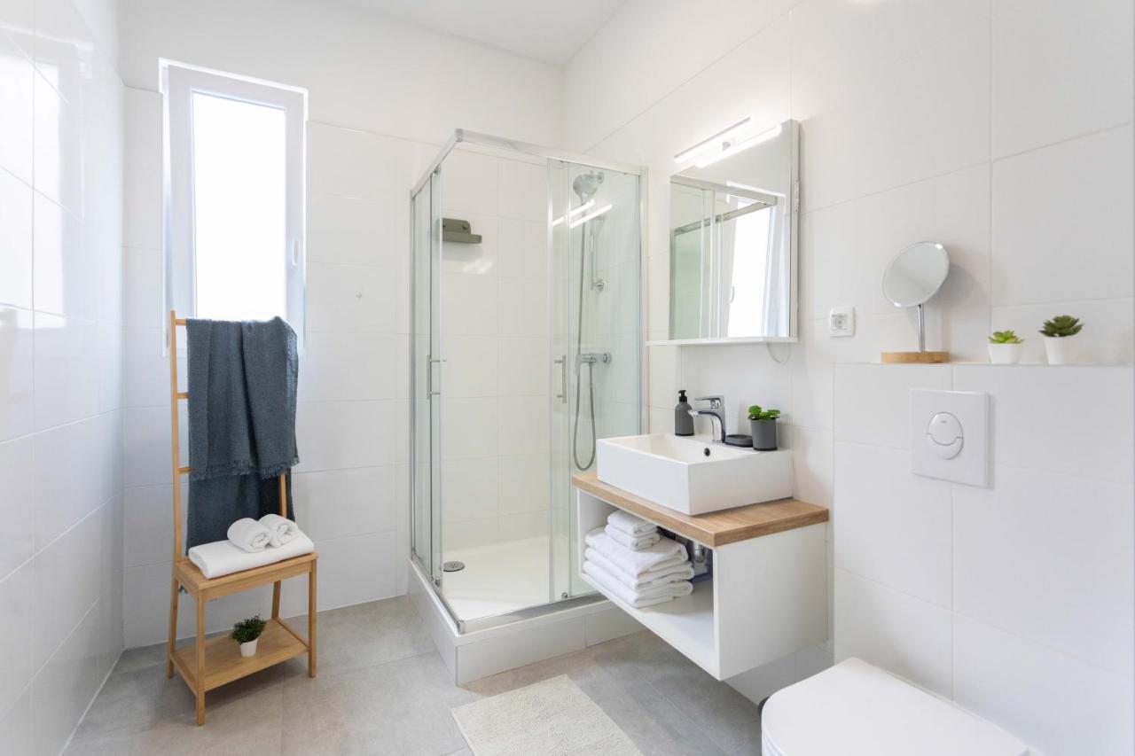 Bright And Modern Apartments In City Center زغرب المظهر الخارجي الصورة