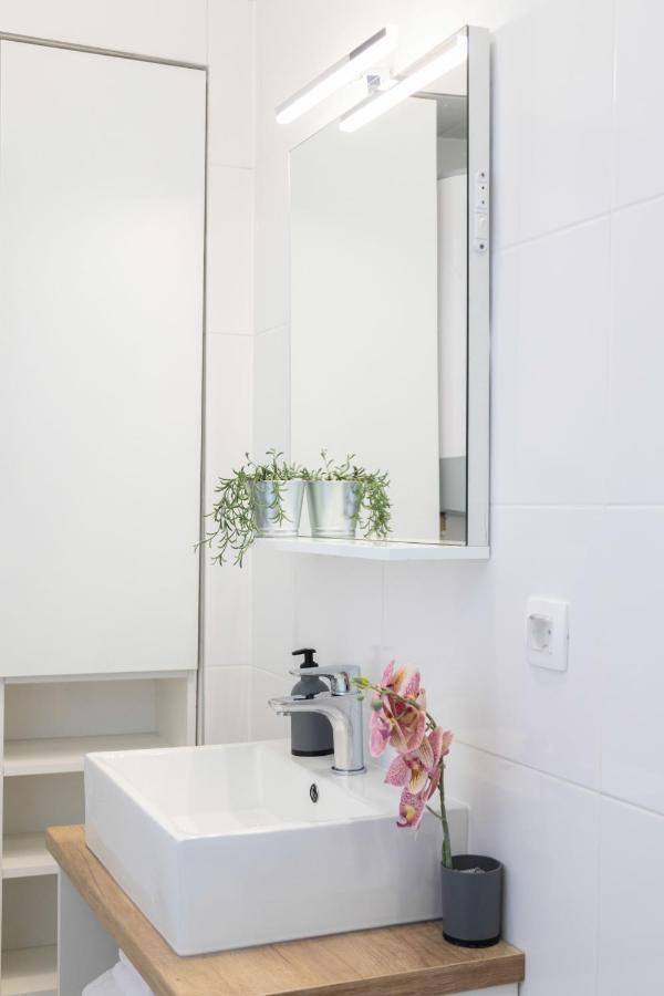 Bright And Modern Apartments In City Center زغرب المظهر الخارجي الصورة