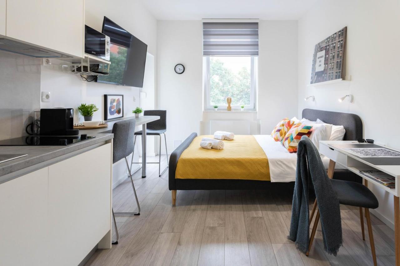 Bright And Modern Apartments In City Center زغرب المظهر الخارجي الصورة